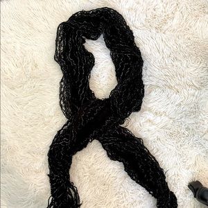 Black Scarf